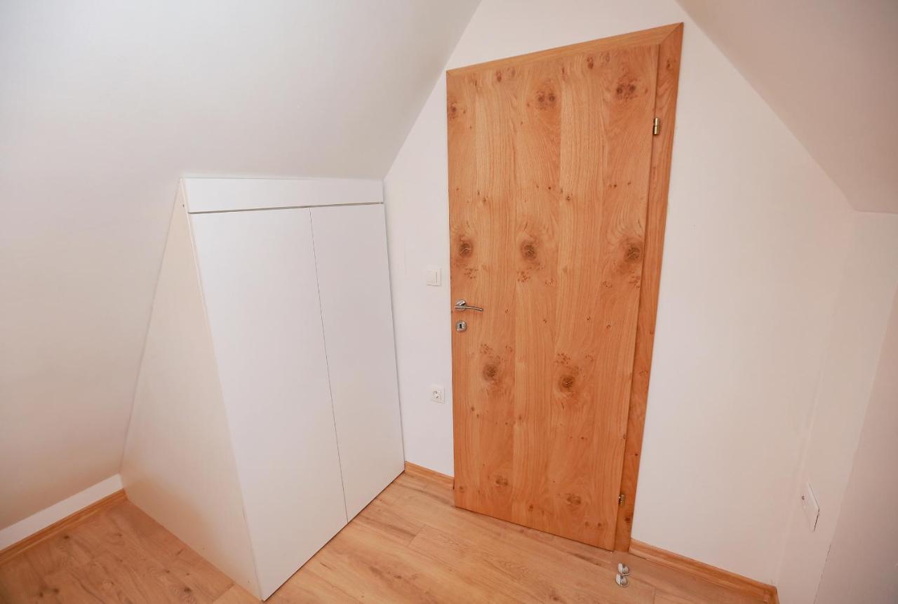 Wood Apartmani - Vila Zimska Idila Jahorina Exterior photo